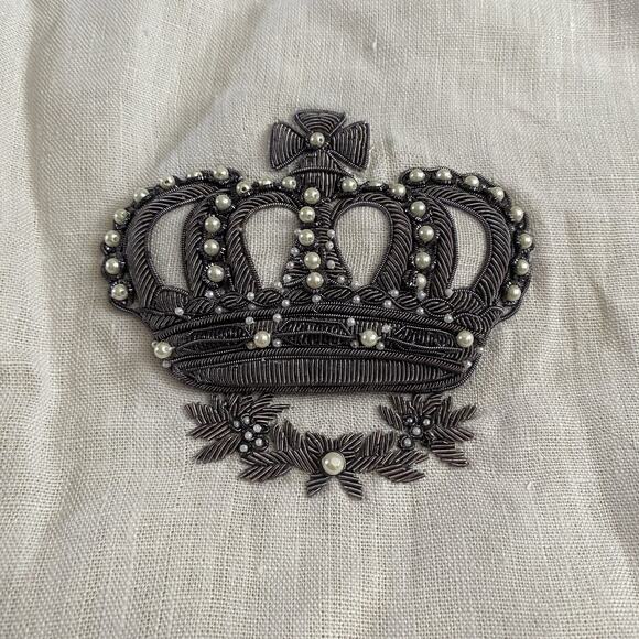 Lili Alessandra 10x10 Imperial Crown Pillow Cover Case Only NWOT Tassel Zardozi - Picture 3 of 7